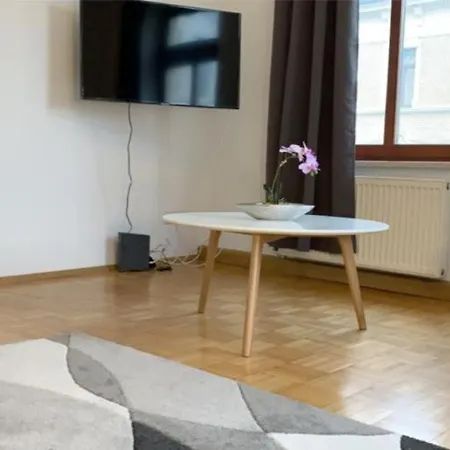 Lea Monteurswohnungen Zentrum Ost Apartment *